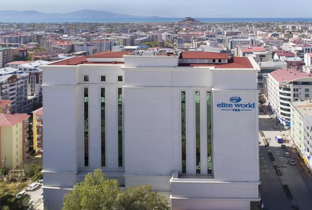 hotel elite world van_shabavizparvaz_02.jpg